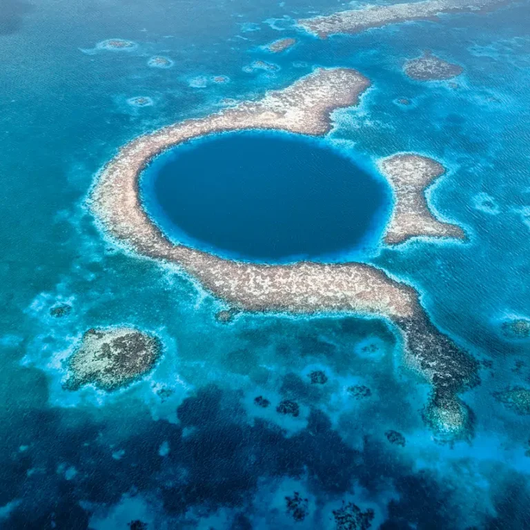 Blue-Hole-Belize-Lead-Image